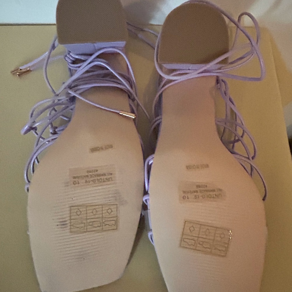 Lavender Strappy Heels and Handbag Set size 10 nwt - Picture 10 of 16